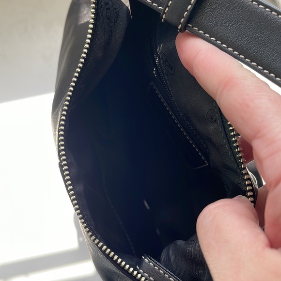 Coach mini bag. - Picture 5 of 5